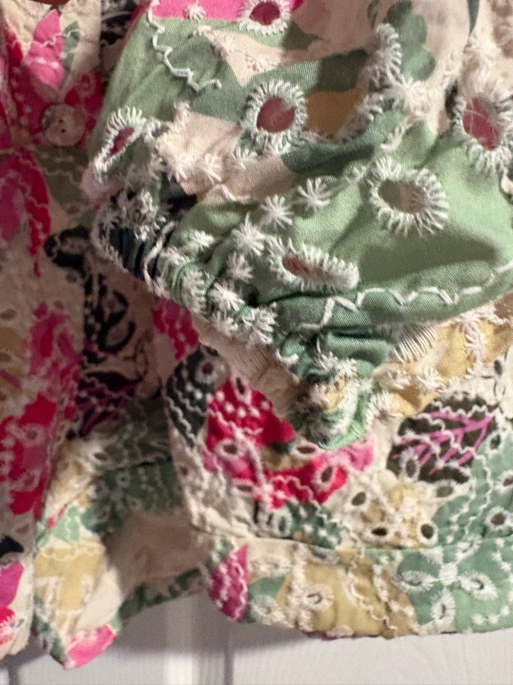 Line and Dot floral romper - Picture 5 of 8